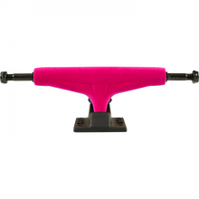 TEN REG MAG-LIGHT 5.25 VELVET CRIMSON/BLACK