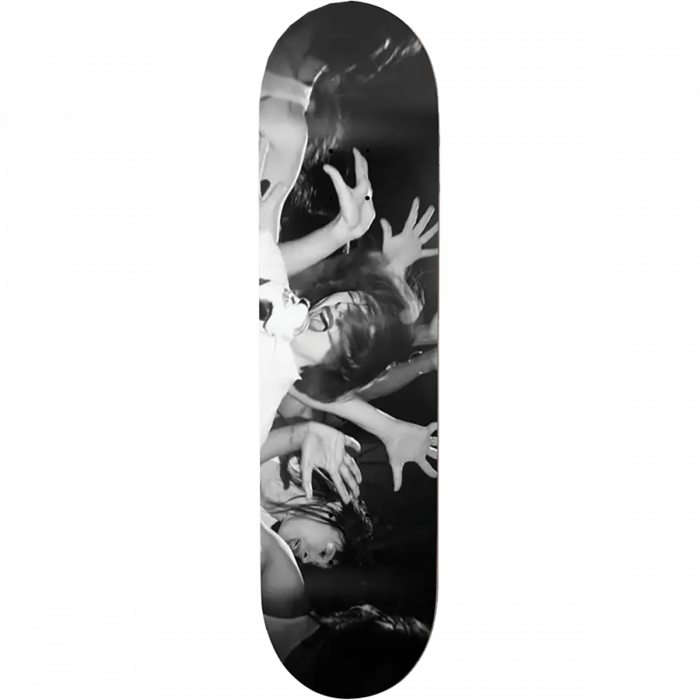 GIRL SPIKE PHOTO KAREN O DECK-8.5