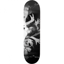 GIRL SPIKE PHOTO KAREN O DECK-8.5