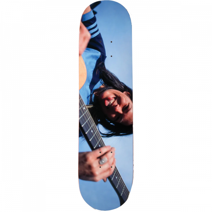 GIRL SPIKE PHOTO KIM DEAL DECK-8.5